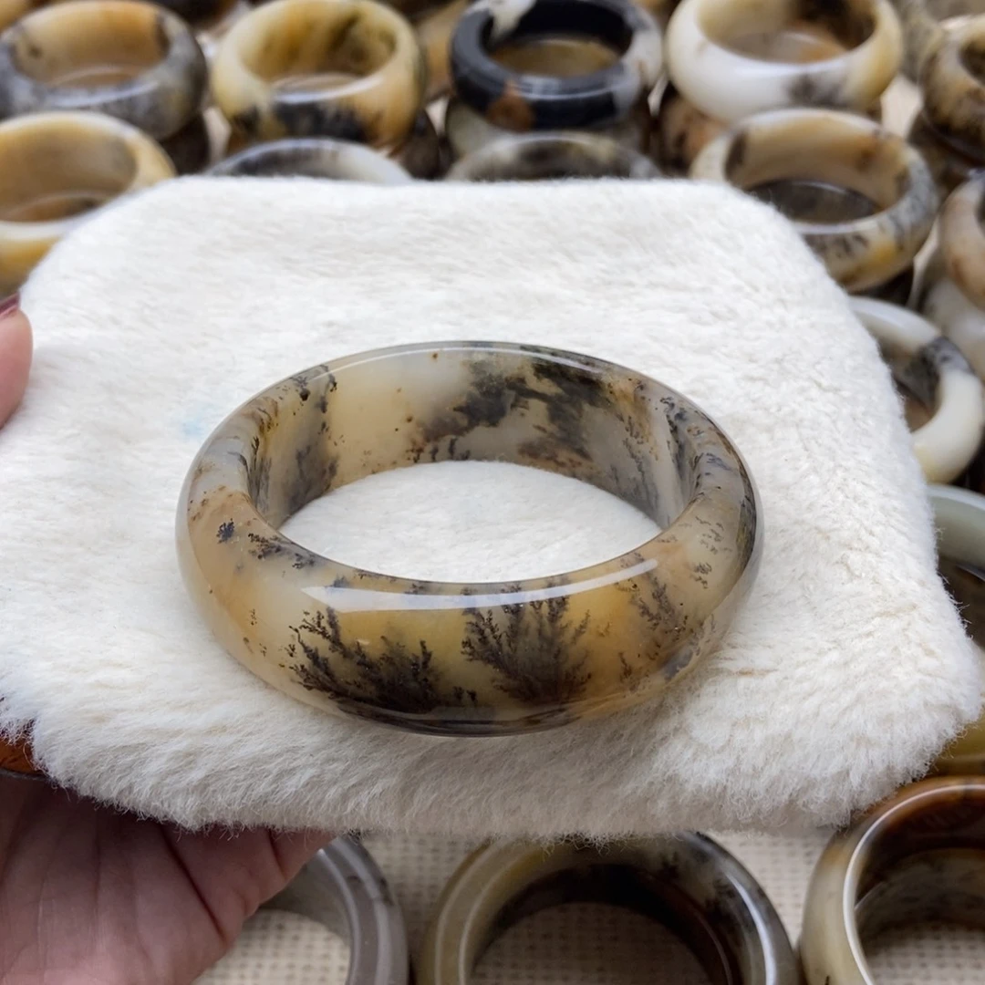 未镶嵌手镯石英质玉焰*姬64加口径400米