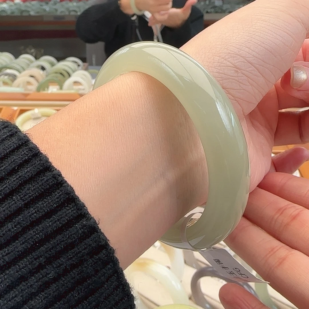 和田玉未镶嵌手镯冰胶葡萄肉 宽版正圈59-60精品