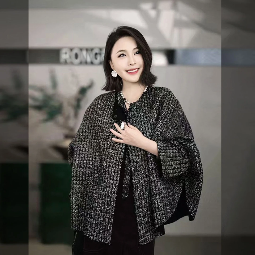 溶溶【香阀千金】RONGRONG 绵羊毛小香风花呢小斗篷外套MZ-25QLW035