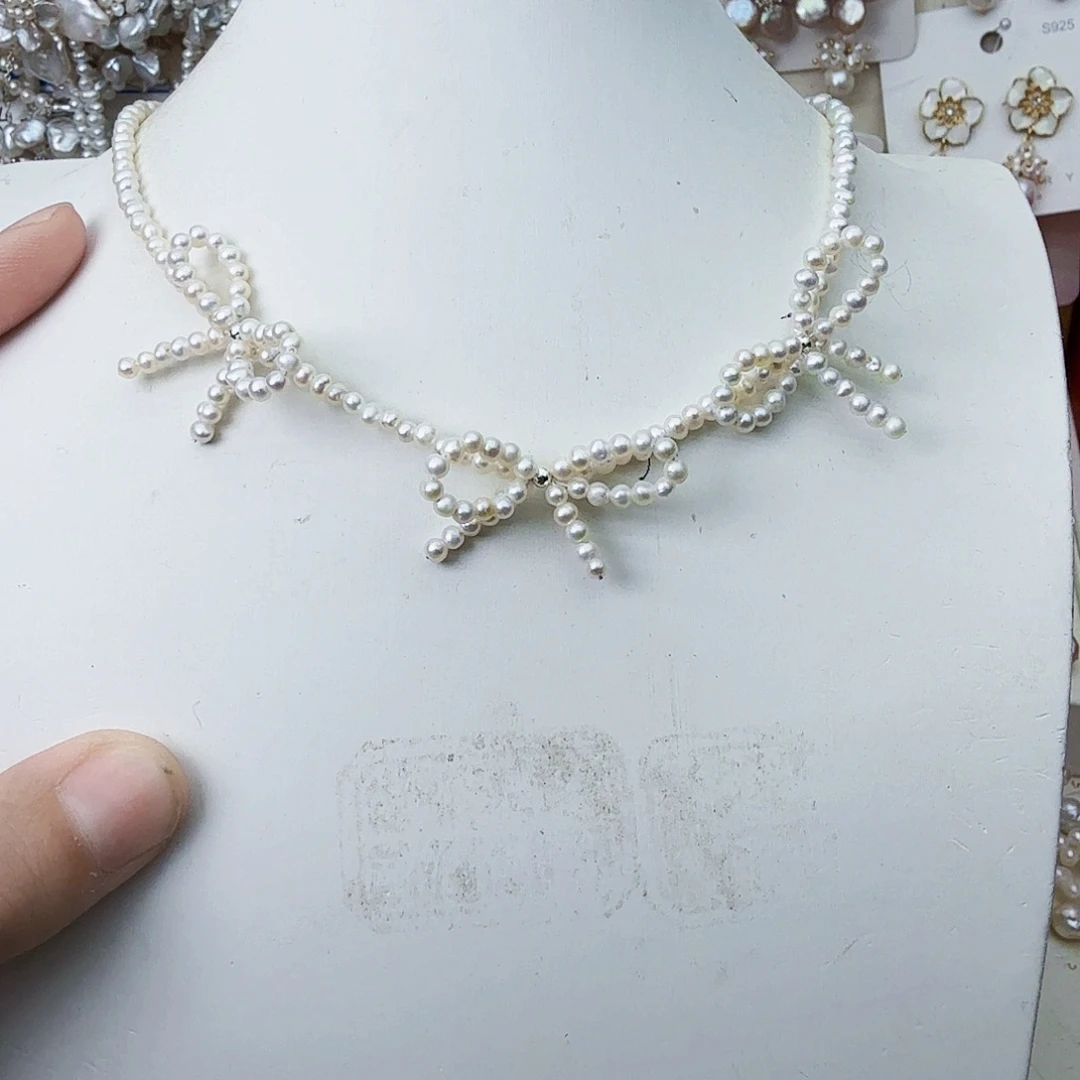 颈饰淡水珍珠未镶嵌