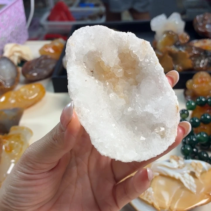 未镶嵌颈饰玛瑙/玉髓