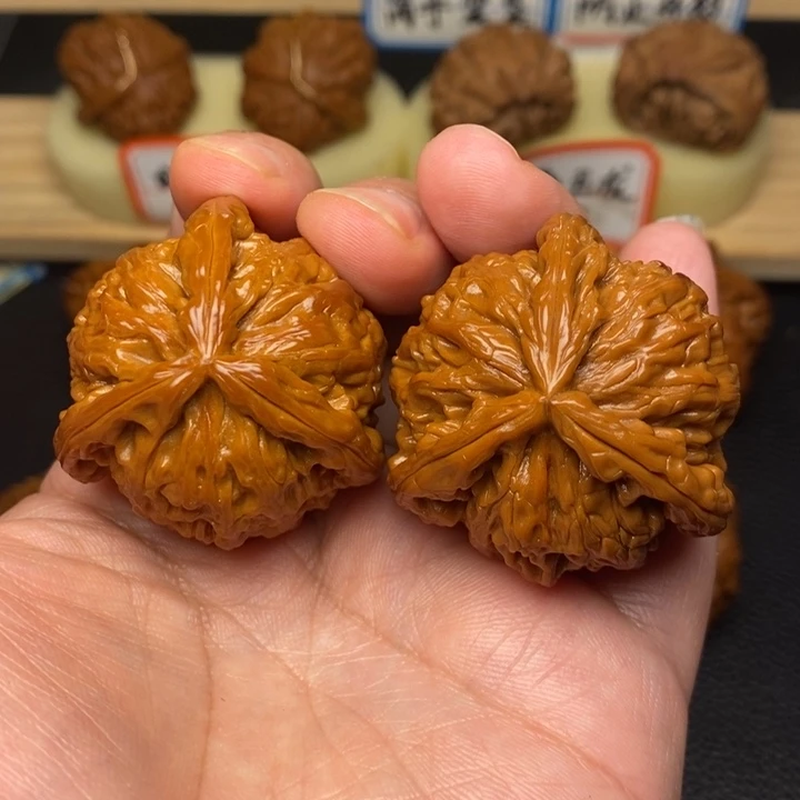 文玩核桃把件꧁****꧂工艺三棱