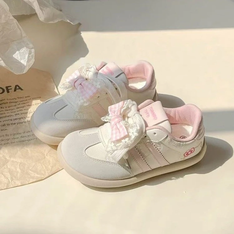 JING姝-爆改KT猫蝴蝶结板鞋女款2025新款小众鞋子小白鞋德训鞋