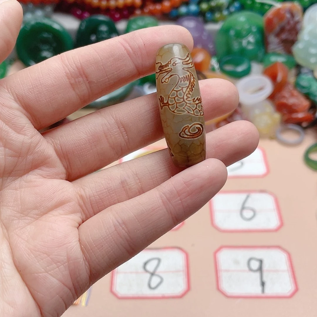 玛瑙/玉髓颈饰合金?**?