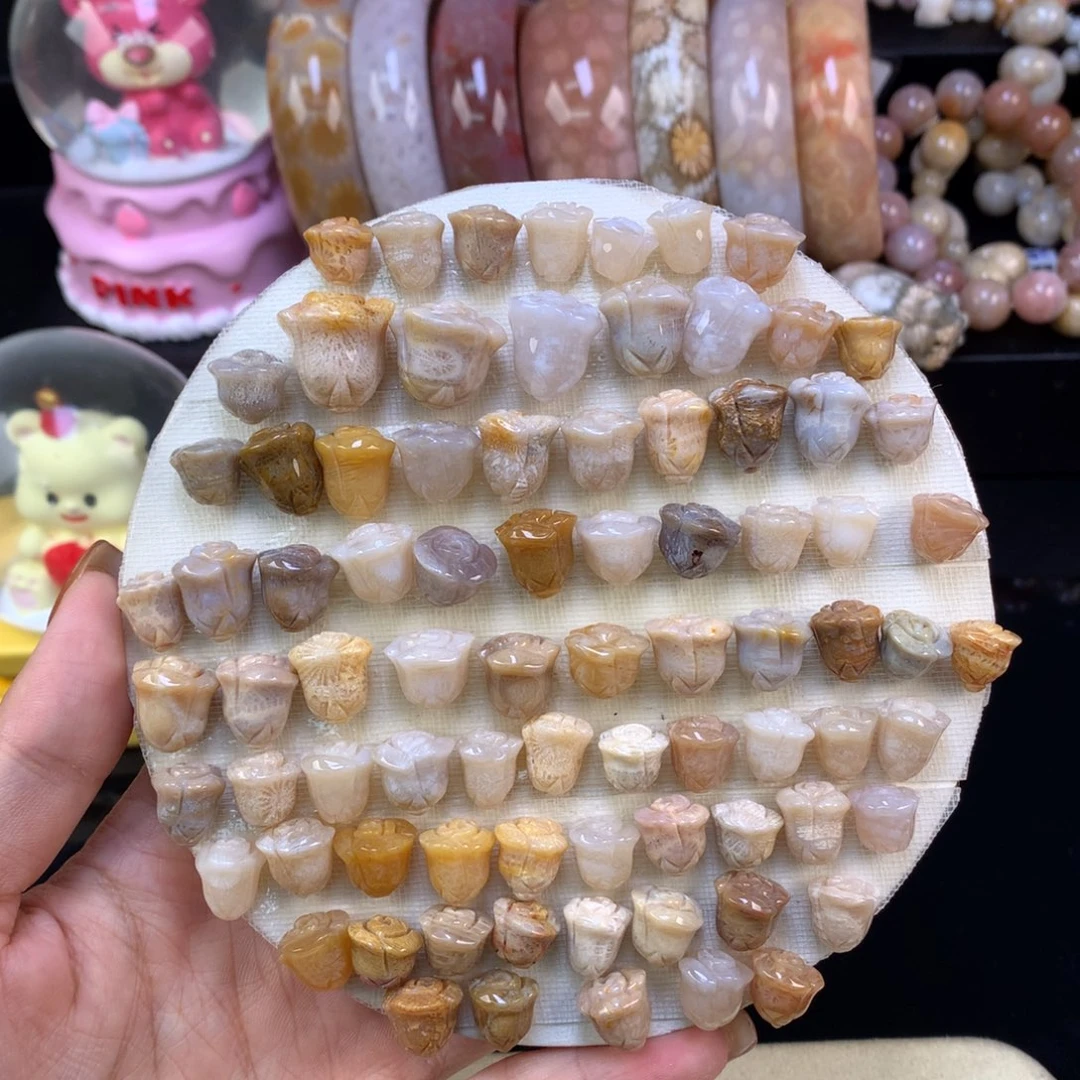 硅化珊瑚（珊瑚玉）未镶嵌颈饰玫瑰花30漏15元一个可挑（75号）