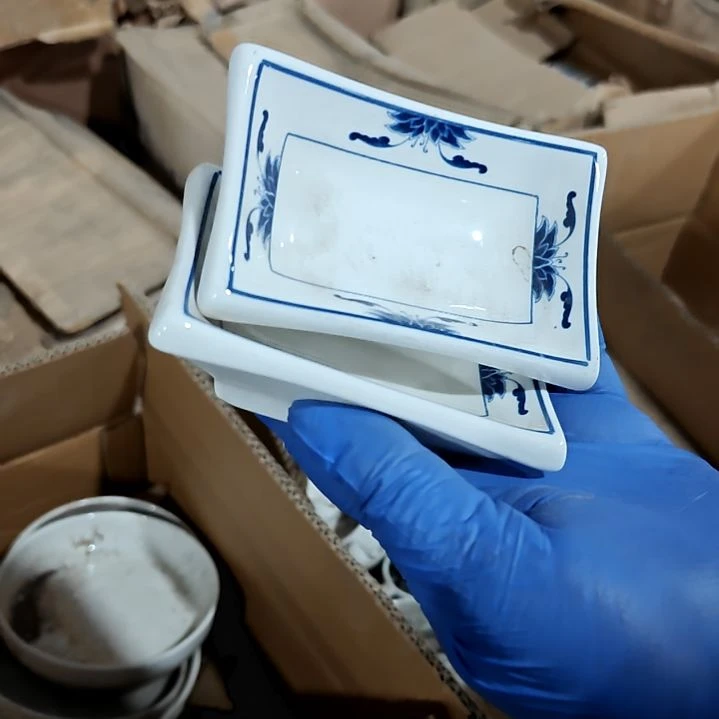 摆件陶瓷盘子碗啥都有