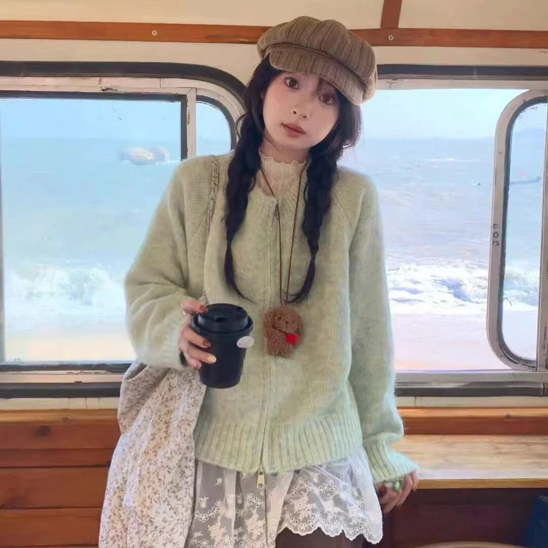 慵懒风短款极简风不褪色毛针织衫圆领套头秋冬毛衫