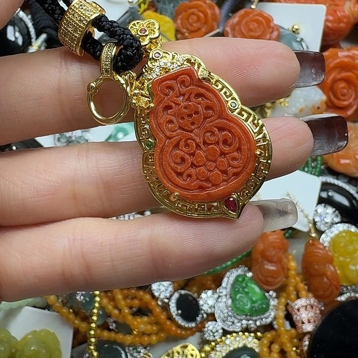 翡翠未镶嵌项链翡翠