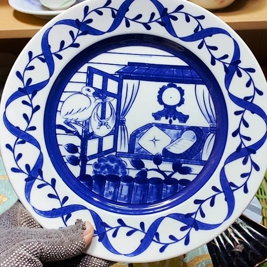 瓷片新年快乐。万事如意