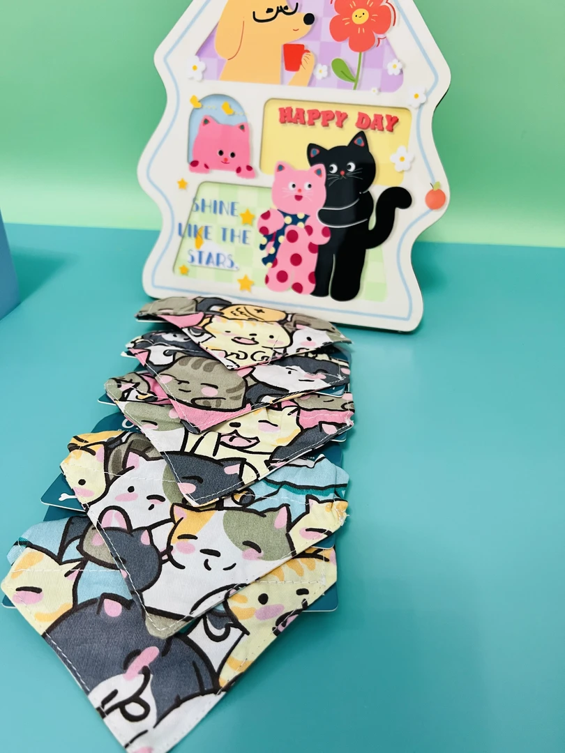 宠物口水巾可伸缩可调节项圈适合小猫中小型犬默认微瑕no退no换