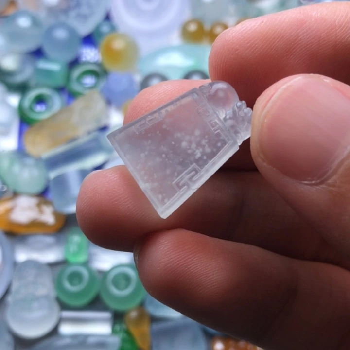 未镶嵌定制翡翠挂件