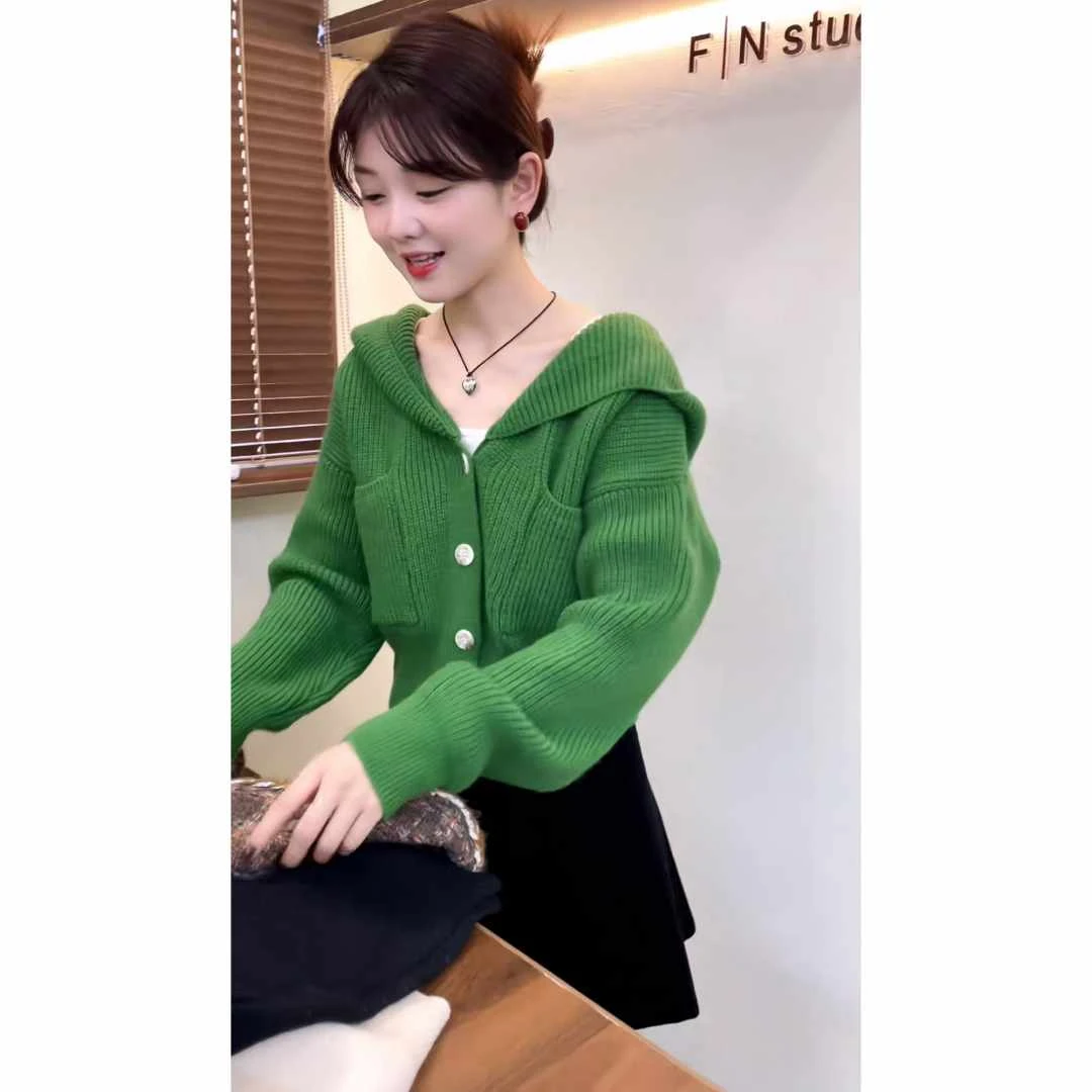 入秋一整套女装2025新款韩版绿翻领针织毛衣开衫a字短裙两件套潮