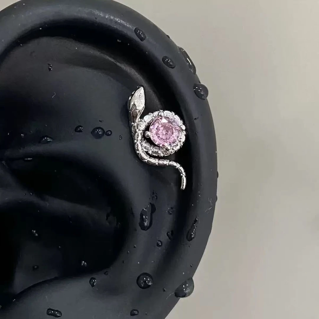 蛇来运转蛇形镶钻唇钉耳骨钉耳蜗钉精致高级时尚小众设计感