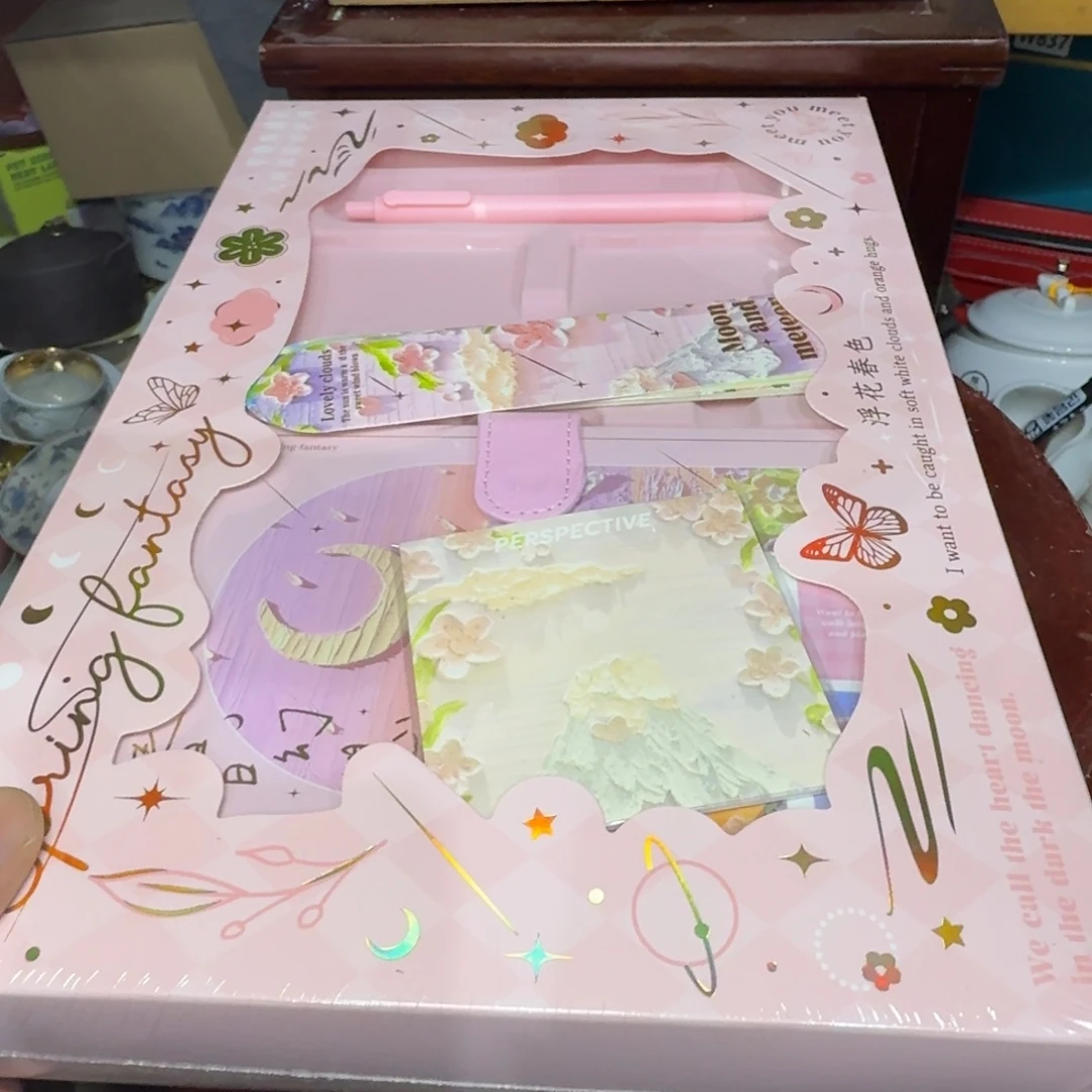 微瑕疵介意勿拍陶瓷器皿H096