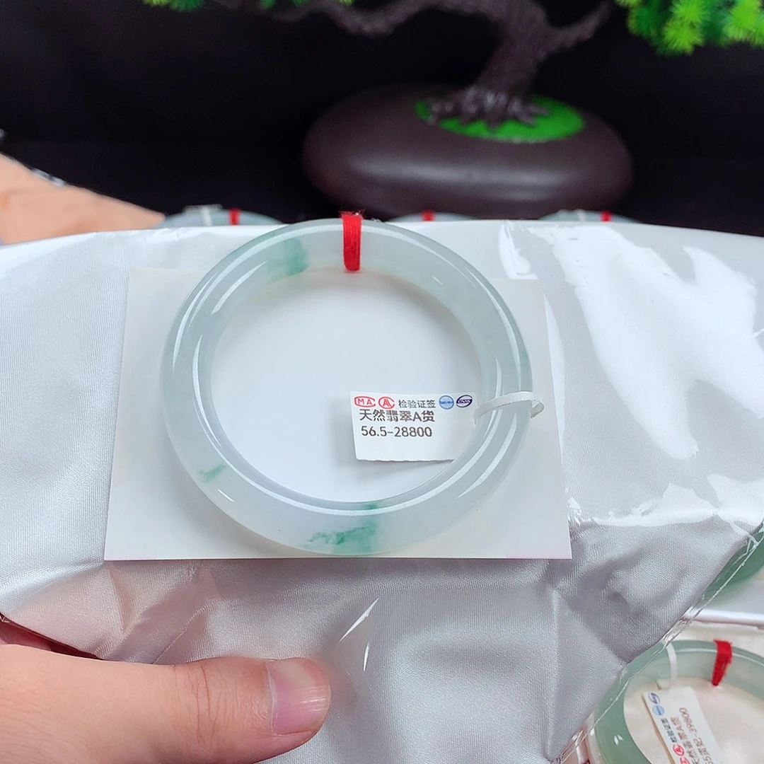 翡翠未镶嵌手镯缅甸翡翠天然手镯