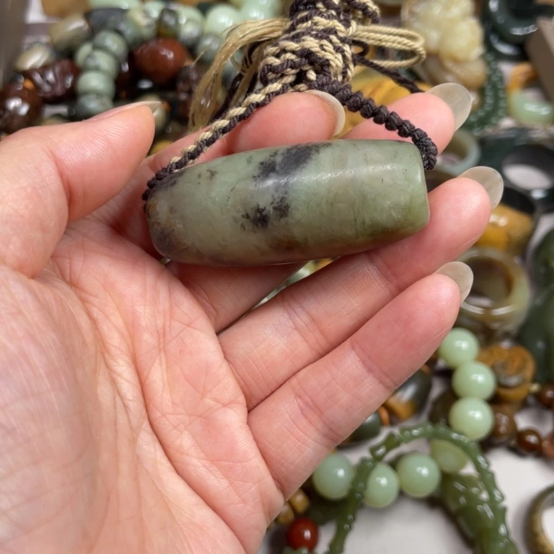 【闪购商品】岫岩河磨玉（透闪石质玉）未镶嵌挂件