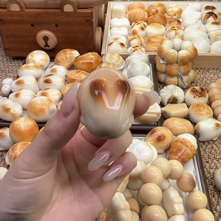 手串菩提根/象牙果11.9.38象牙果把件兔子