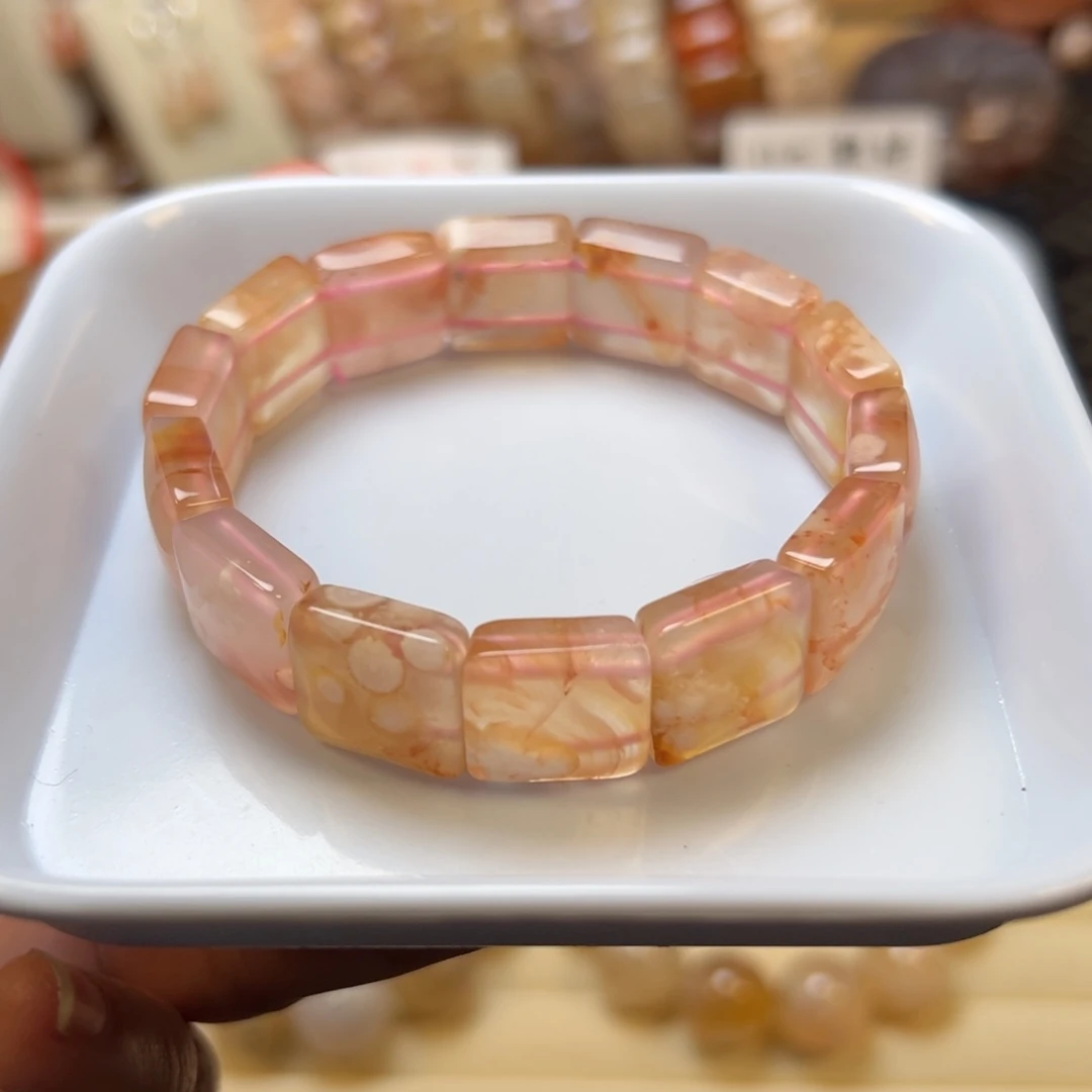 未镶嵌玛瑙/玉髓珠宝半成品