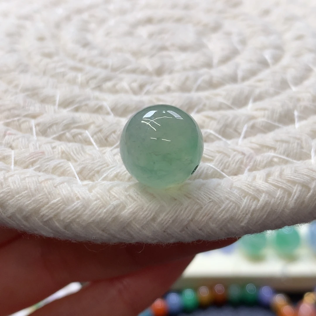 定制翡翠未镶嵌 毛货抛光定制 晴绿 卡12.3 f