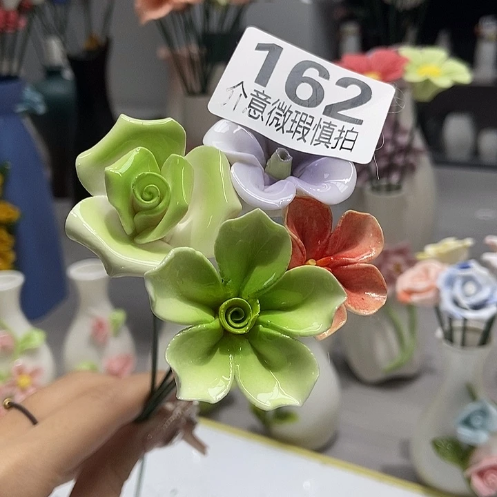 陶瓷纯手工捏花设计