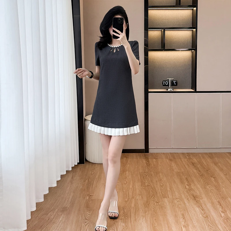 2025高贵连衣裙气质高级感小众轻奢品质职业装上班族夏季高档裙子