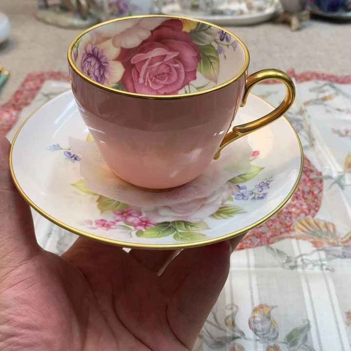 金瓷阁家的美丽瓷器
