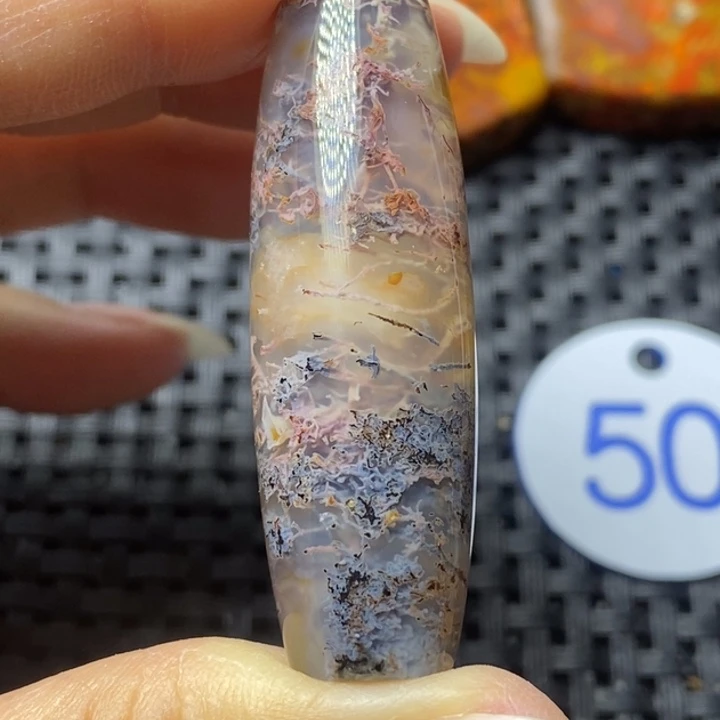 未镶嵌颈饰玛瑙/玉髓愚*