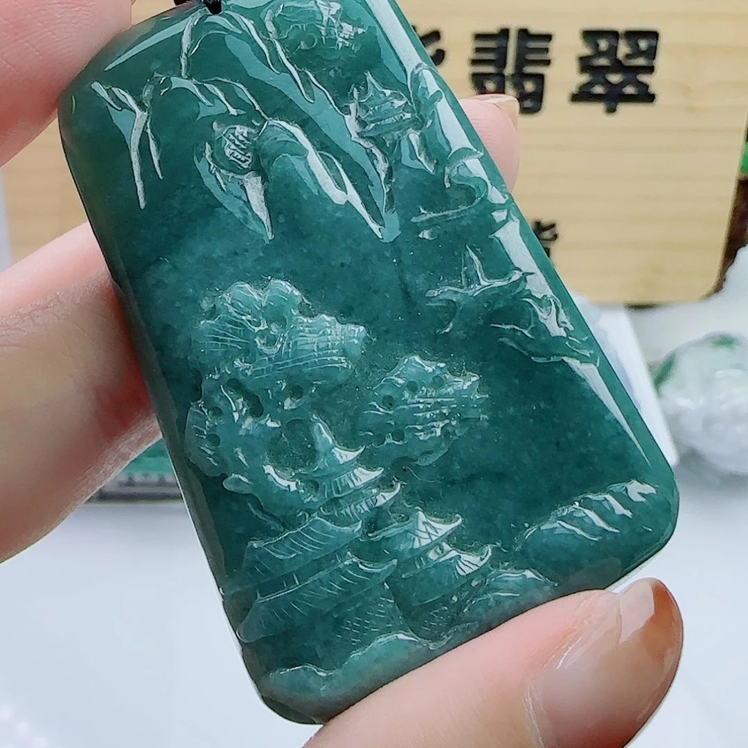 翡翠未镶嵌颈饰1111111111111