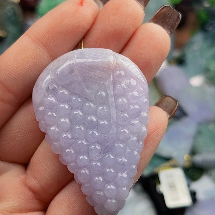 翡翠未镶嵌颈饰挂件