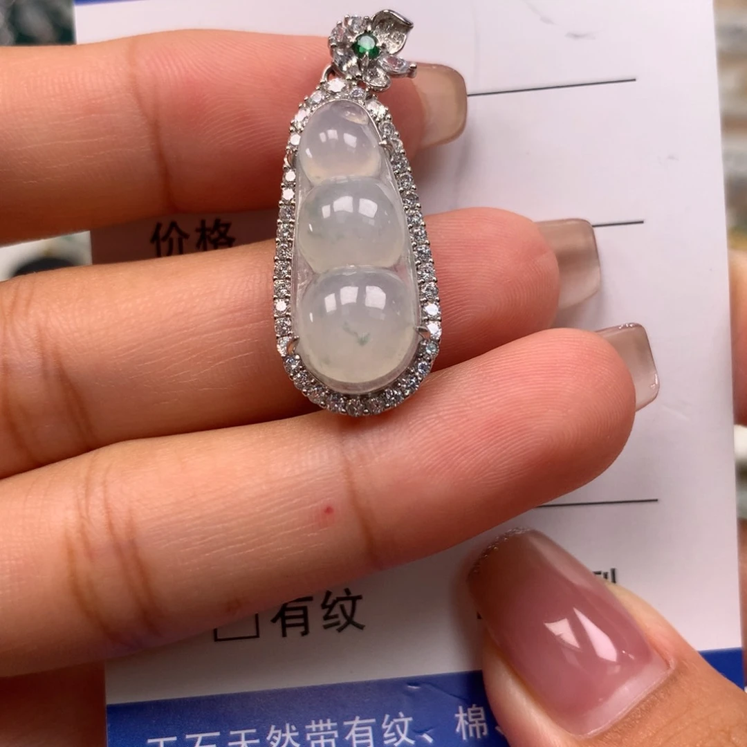 颈饰银S925镶嵌翡翠