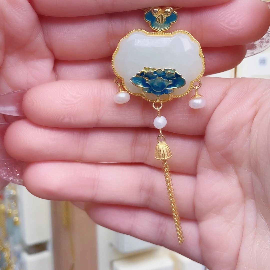 和田玉银S925镀金镶嵌颈饰