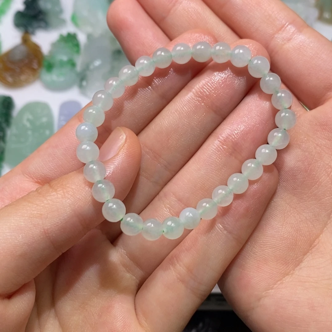 定制翡翠未镶嵌手串