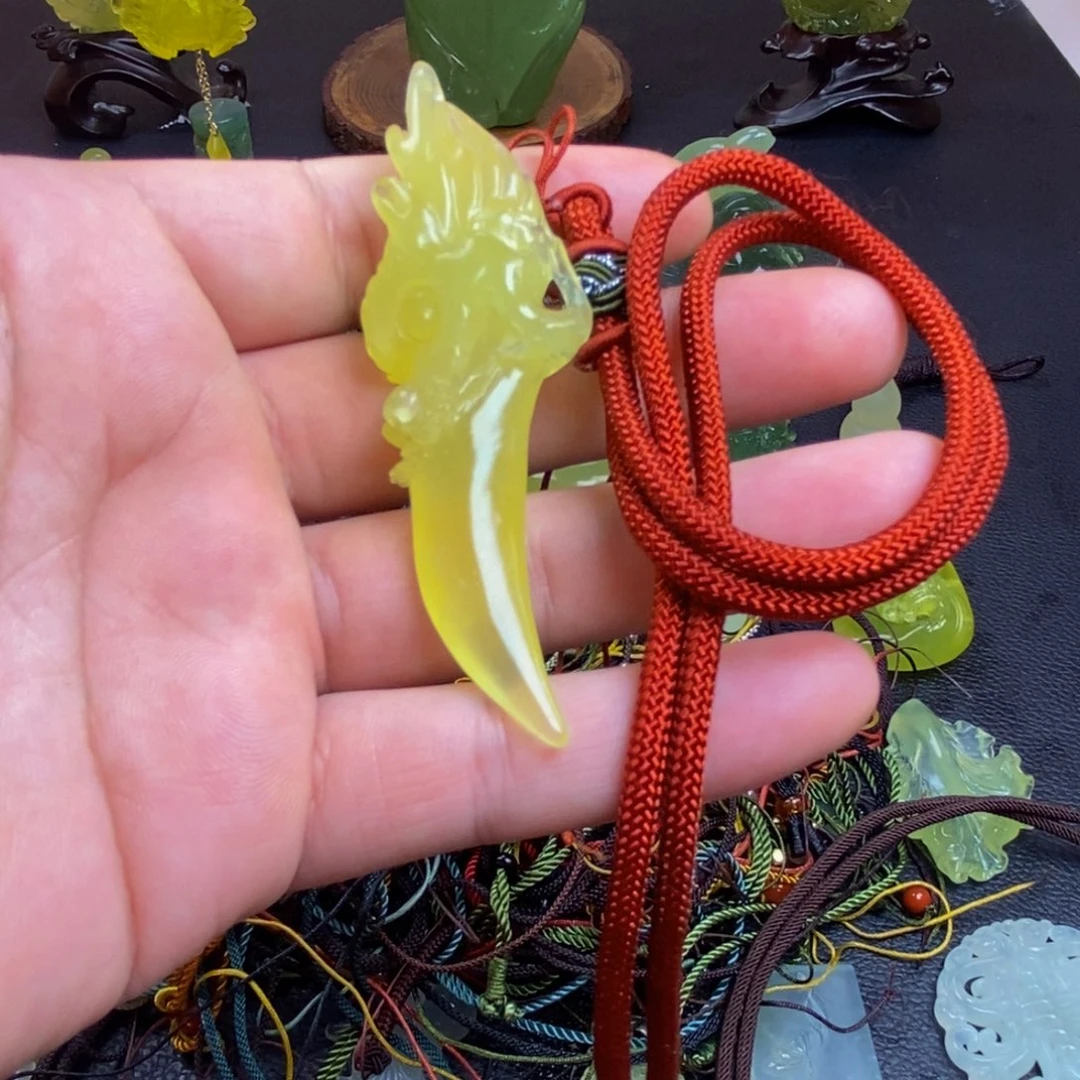 蛇纹石玉合金颈饰