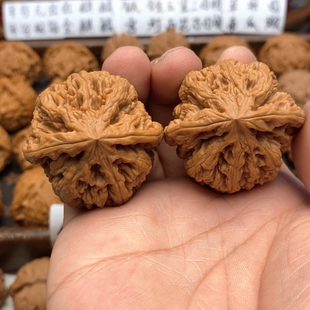 吊坠文玩核桃41尺 全品大粗筋 46