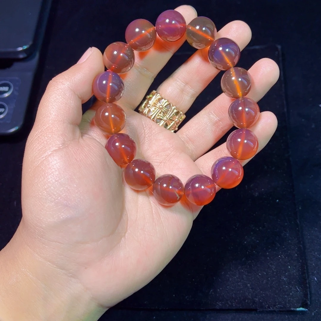 琥珀裸石未镶嵌琥珀