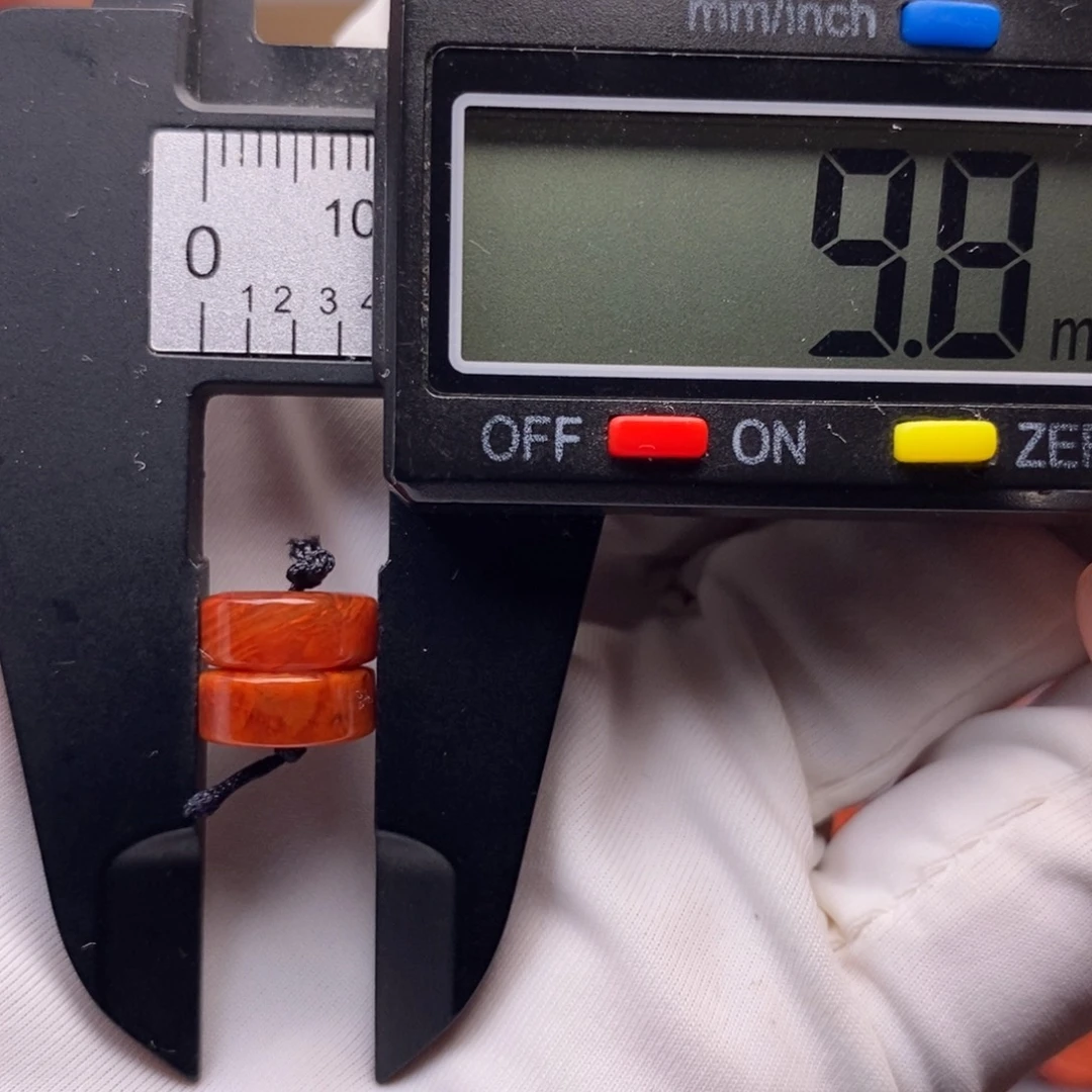 南红玛瑙未镶嵌配饰火焰纹车轮隔片 微瑕晶体