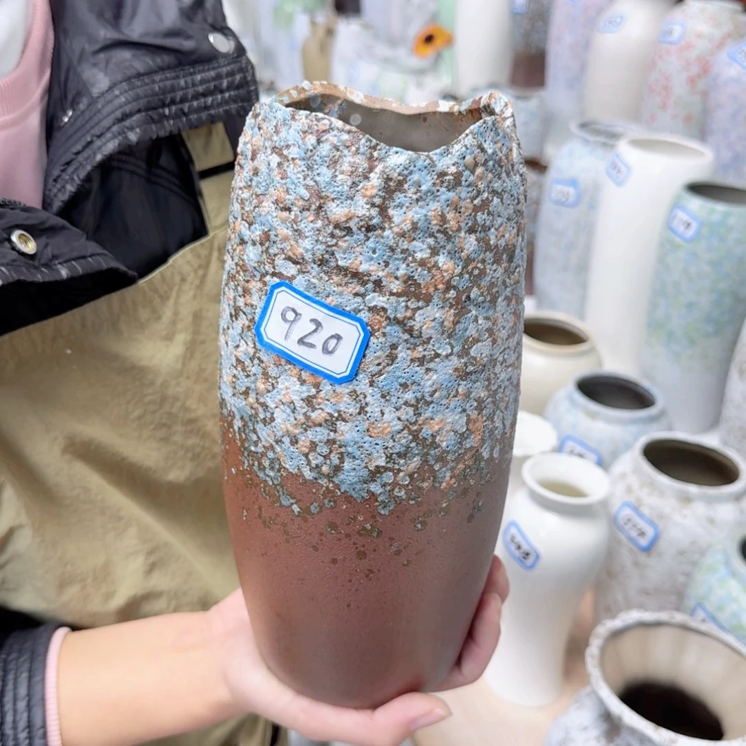 920号陶瓷高24厘米一个