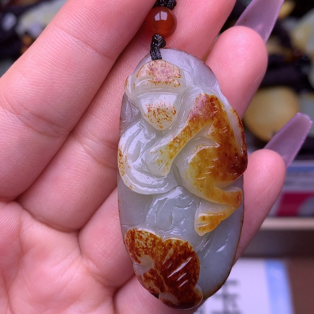 和田玉颈饰未镶嵌