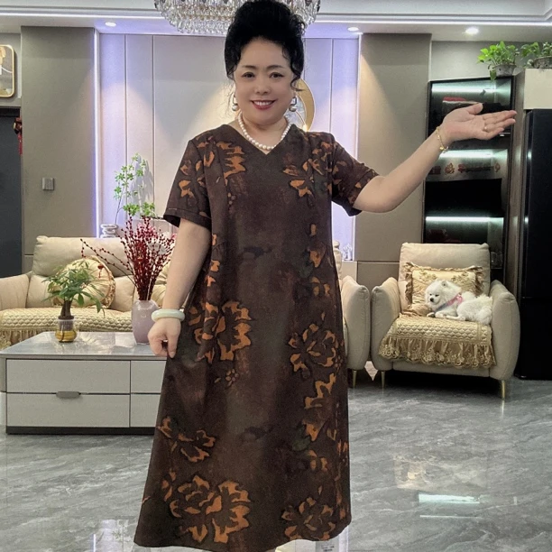 《乐姐》推荐新款高货裙子大版新款连衣裙2323款，乐姐