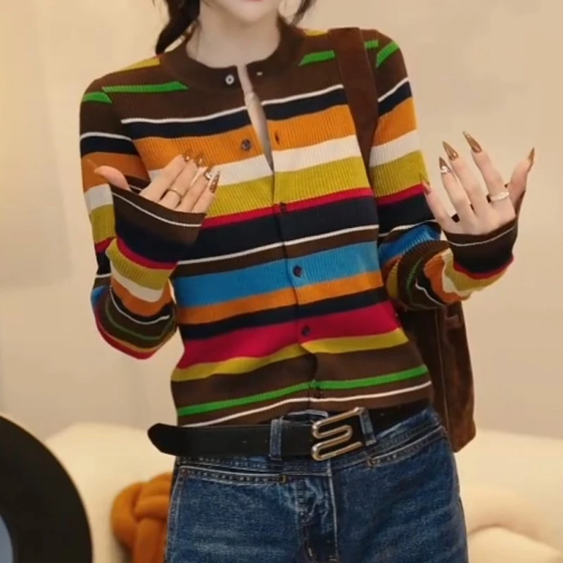 『彩虹千金』新品设计师多巴胺彩色条纹针织开衫上衣LK2507185