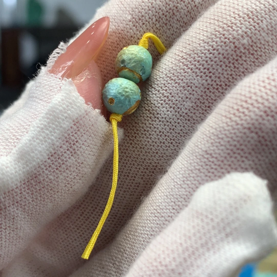 绿松石未镶嵌挂件