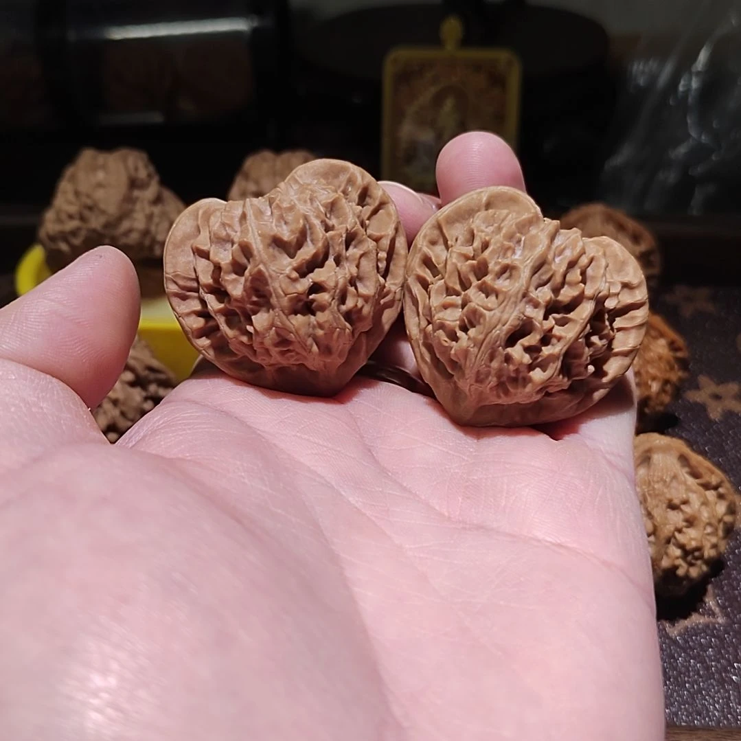 文玩核桃吊坠42宫灯