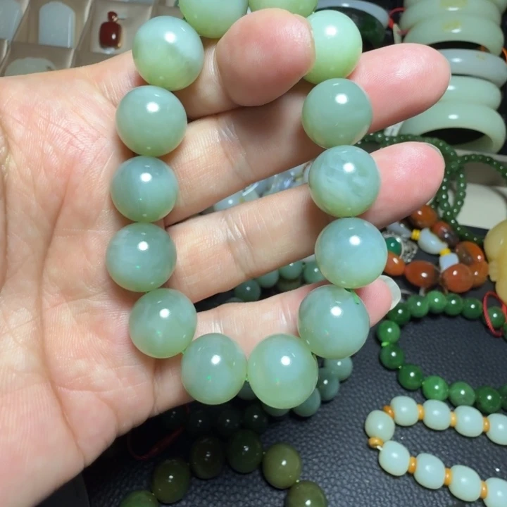 手串未镶嵌和田玉