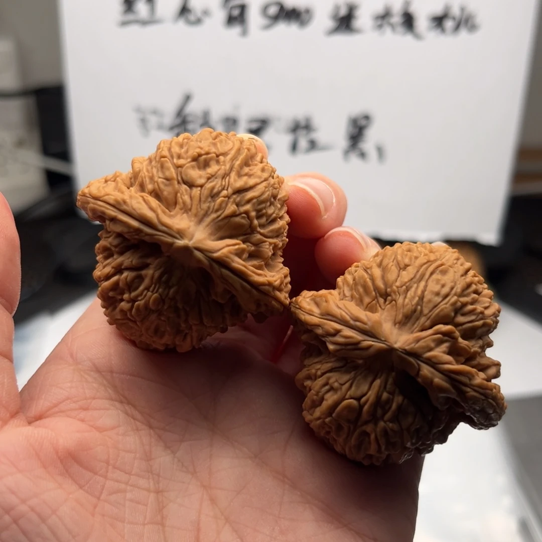 文玩核桃吊坠南疆44