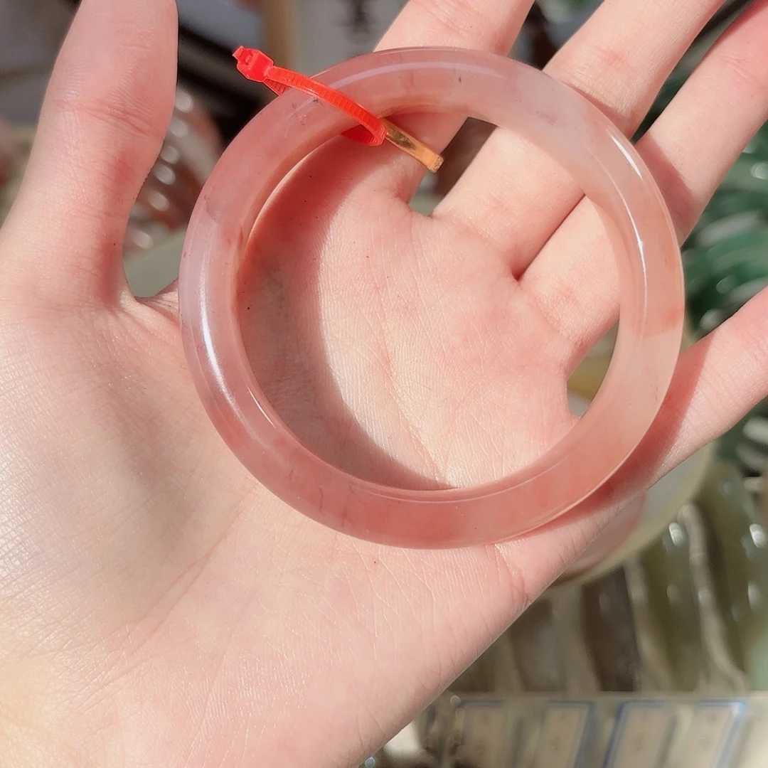 石英质玉手镯未镶嵌快**岁