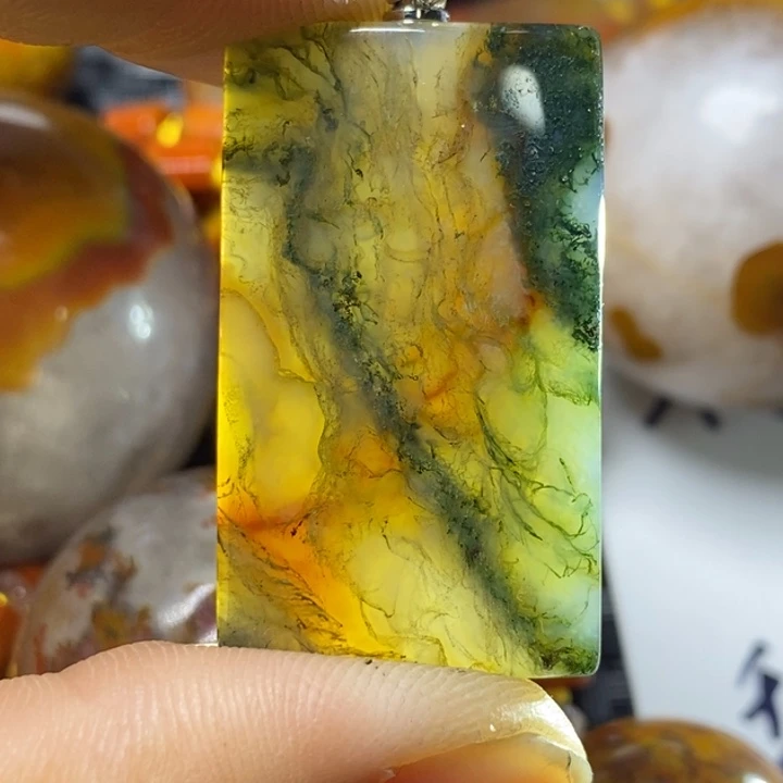 玛瑙/玉髓颈饰未镶嵌清**哥