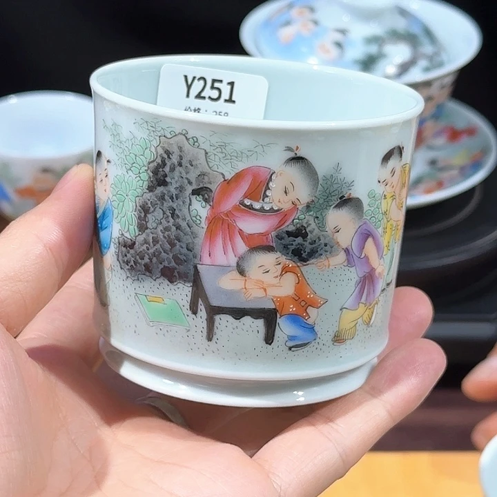 景德镇陶瓷艺术精品251