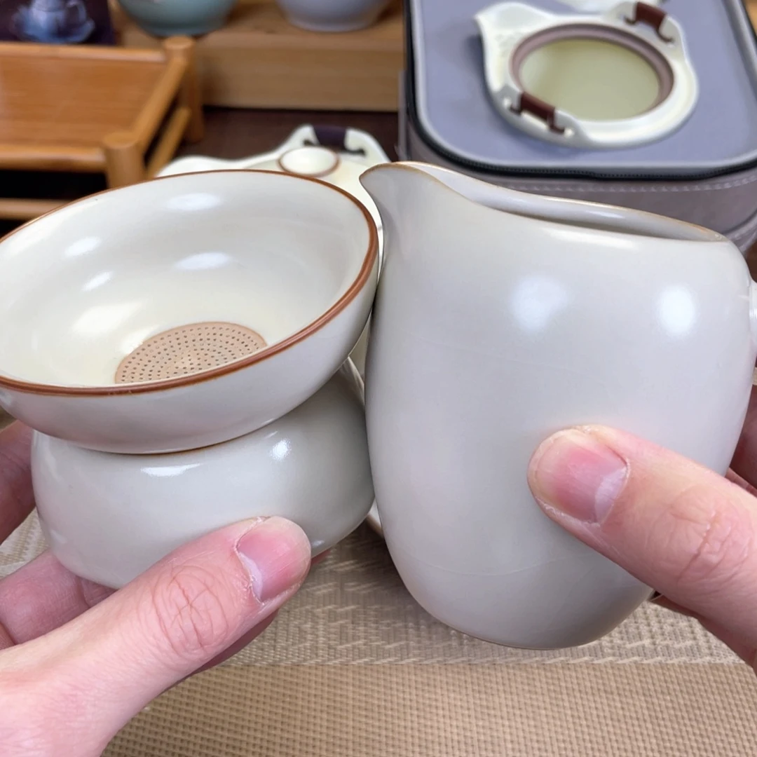 瓷片。。。。。。。。。。。。。。。