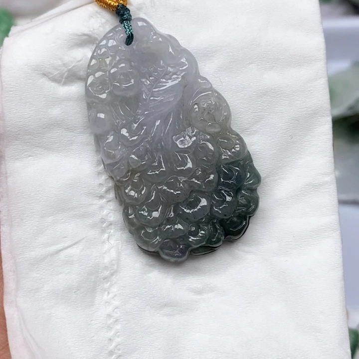 G***U翡翠未镶嵌颈饰天然缅甸翡翠