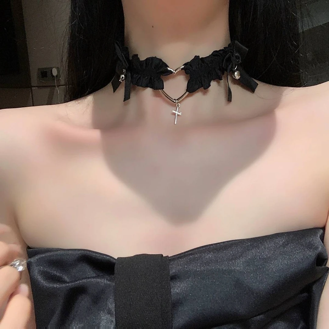 爱心铃铛  蝴蝶结爱心铃铛项链腿环女朋克蕾丝大腿道具配饰